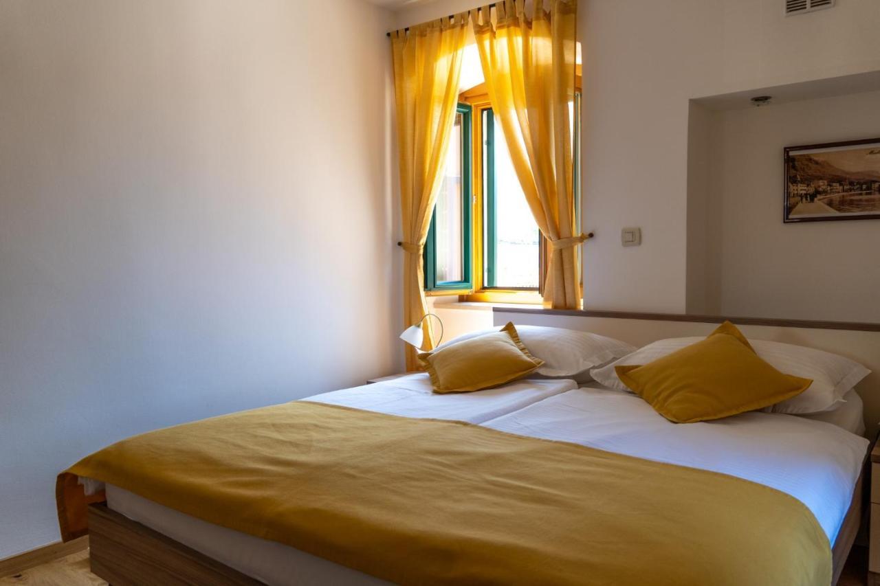 Apartments Linda Makarska Eksteriør billede