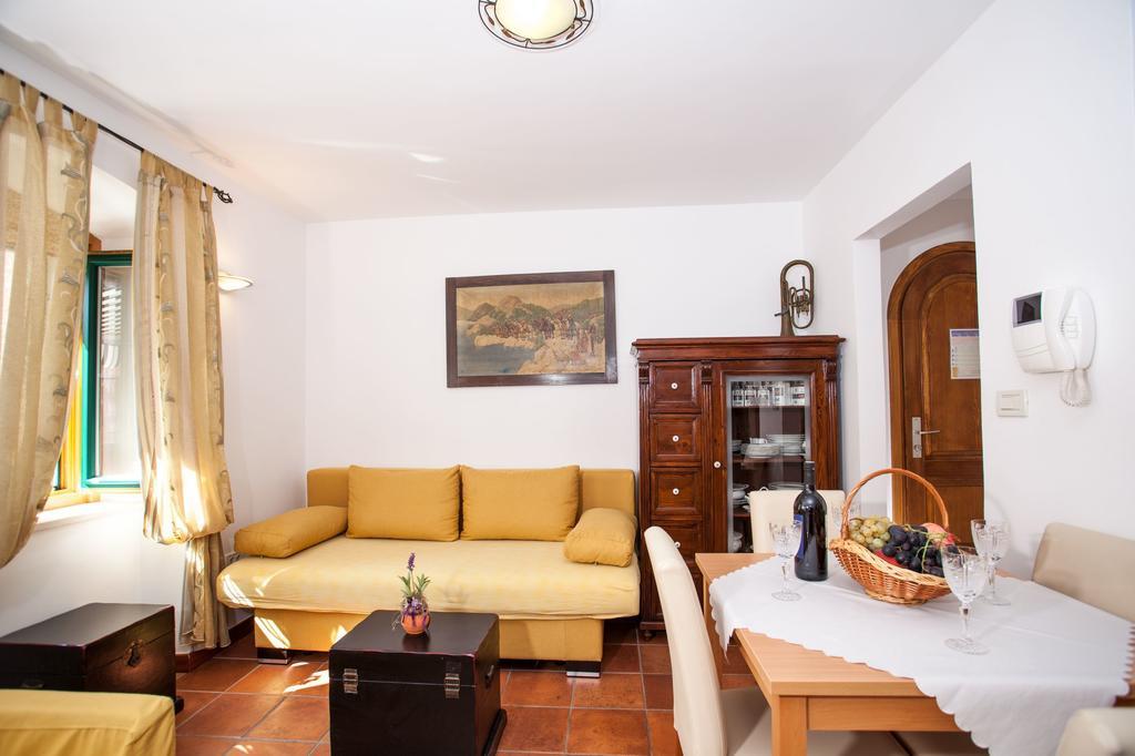 Apartments Linda Makarska Værelse billede